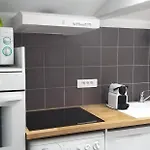 Des Alexandrins Alojamento de Acomodação e Pequeno-almoço 3*