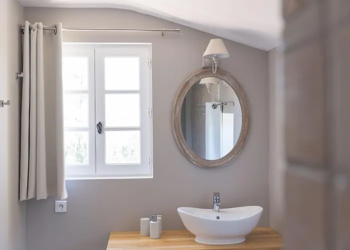 Bed and Breakfast Des Alexandrins 3*