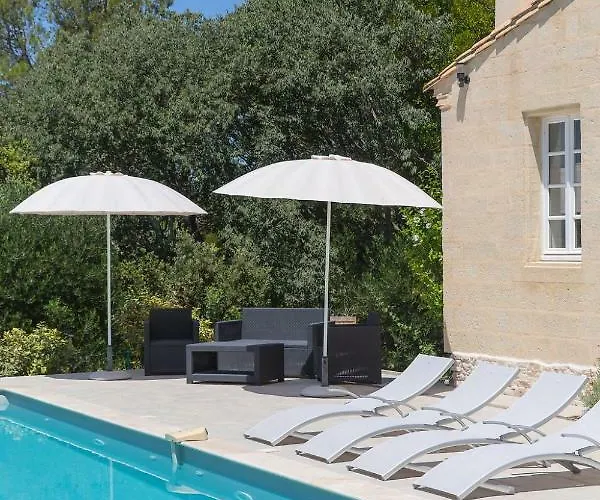 Des Alexandrins Bed & Breakfast 3*