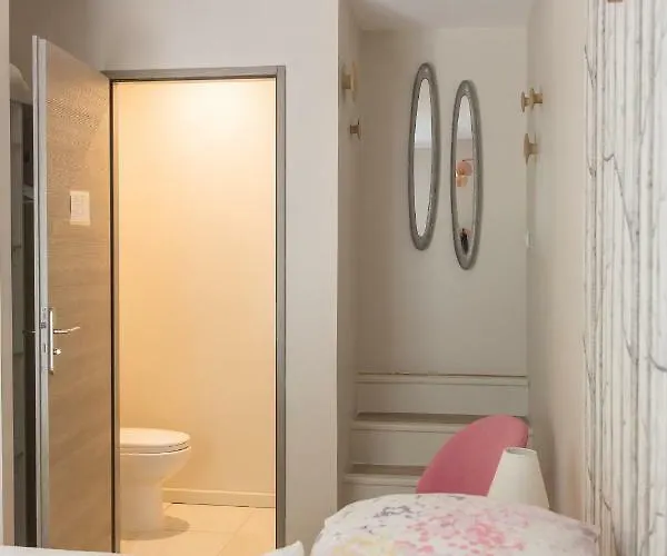 Des Alexandrins Bed & Breakfast